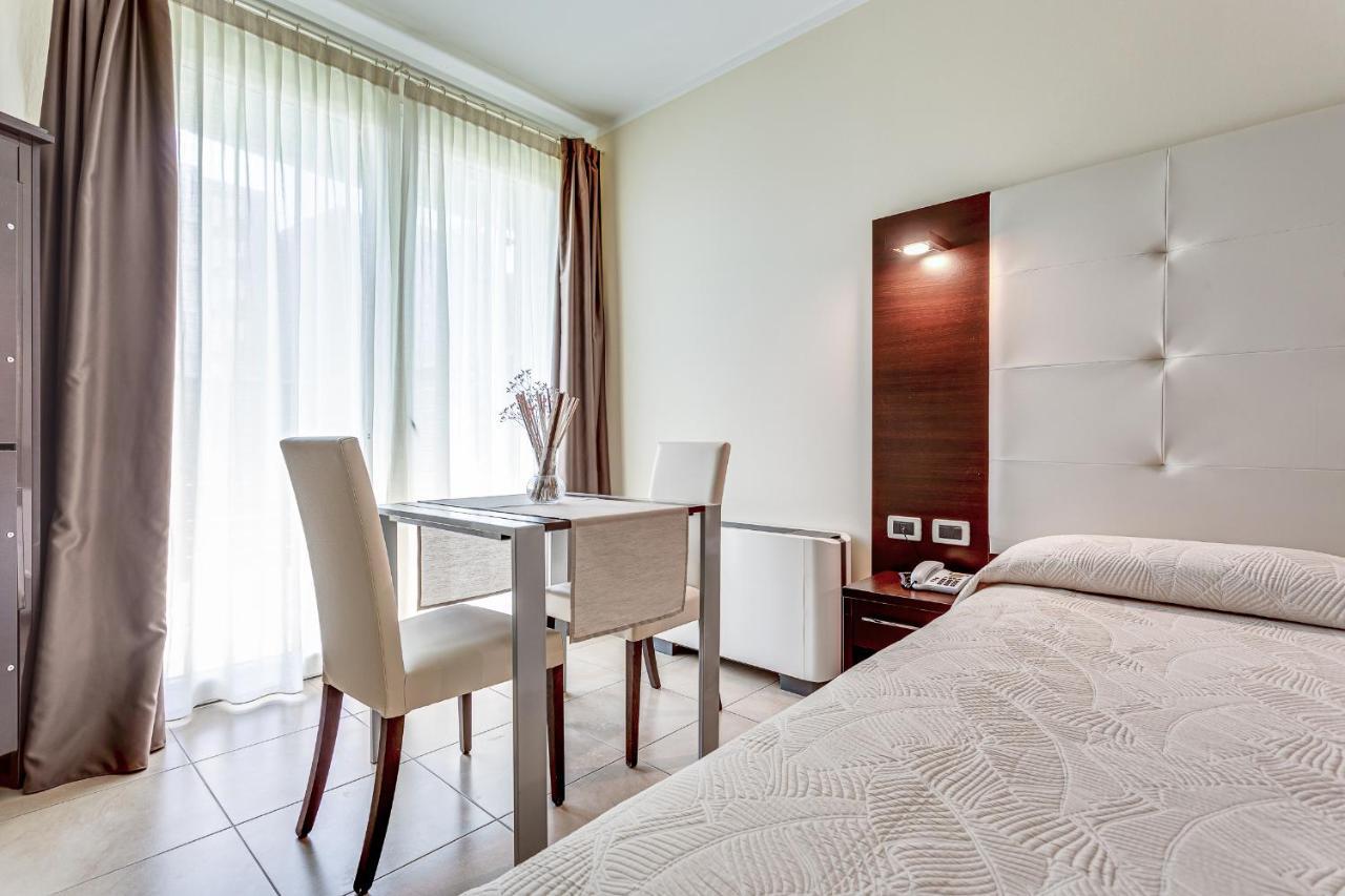 Hotel-Residence-B&B Le Dune Beach Service Included Lido Adriano Εξωτερικό φωτογραφία