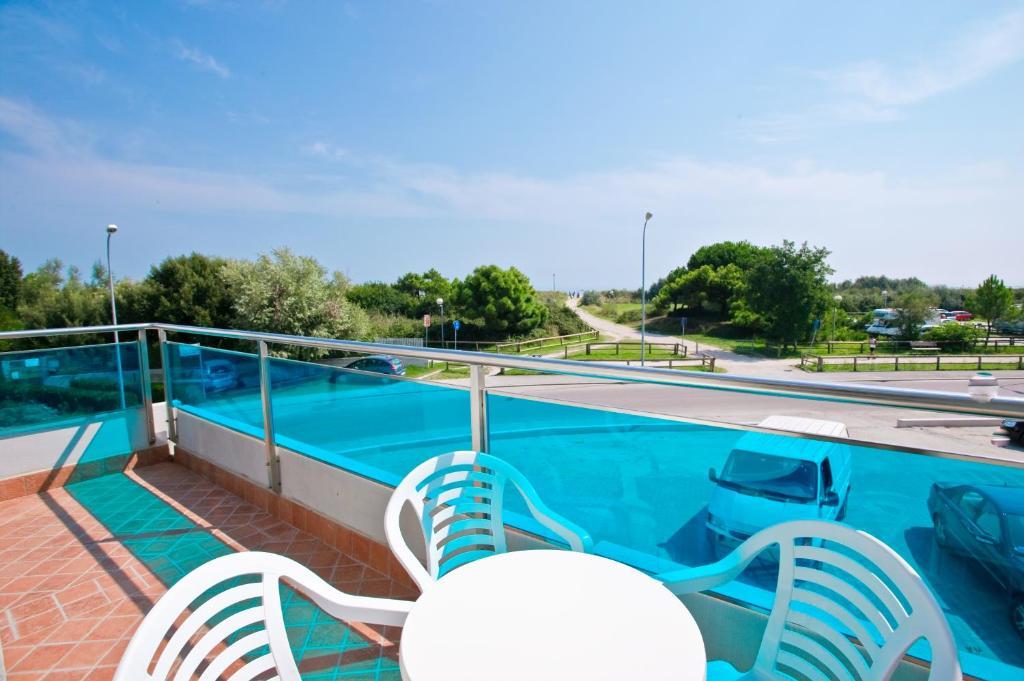 Hotel-Residence-B&B Le Dune Beach Service Included Lido Adriano Εξωτερικό φωτογραφία