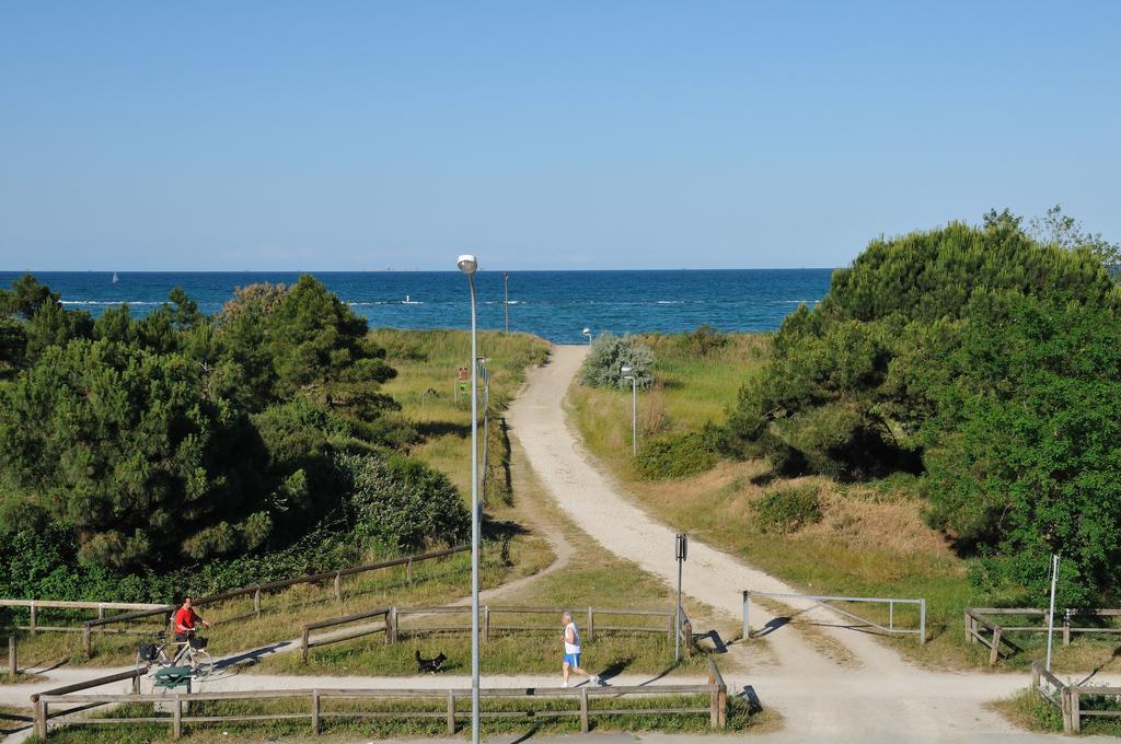 Hotel-Residence-B&B Le Dune Beach Service Included Lido Adriano Δωμάτιο φωτογραφία