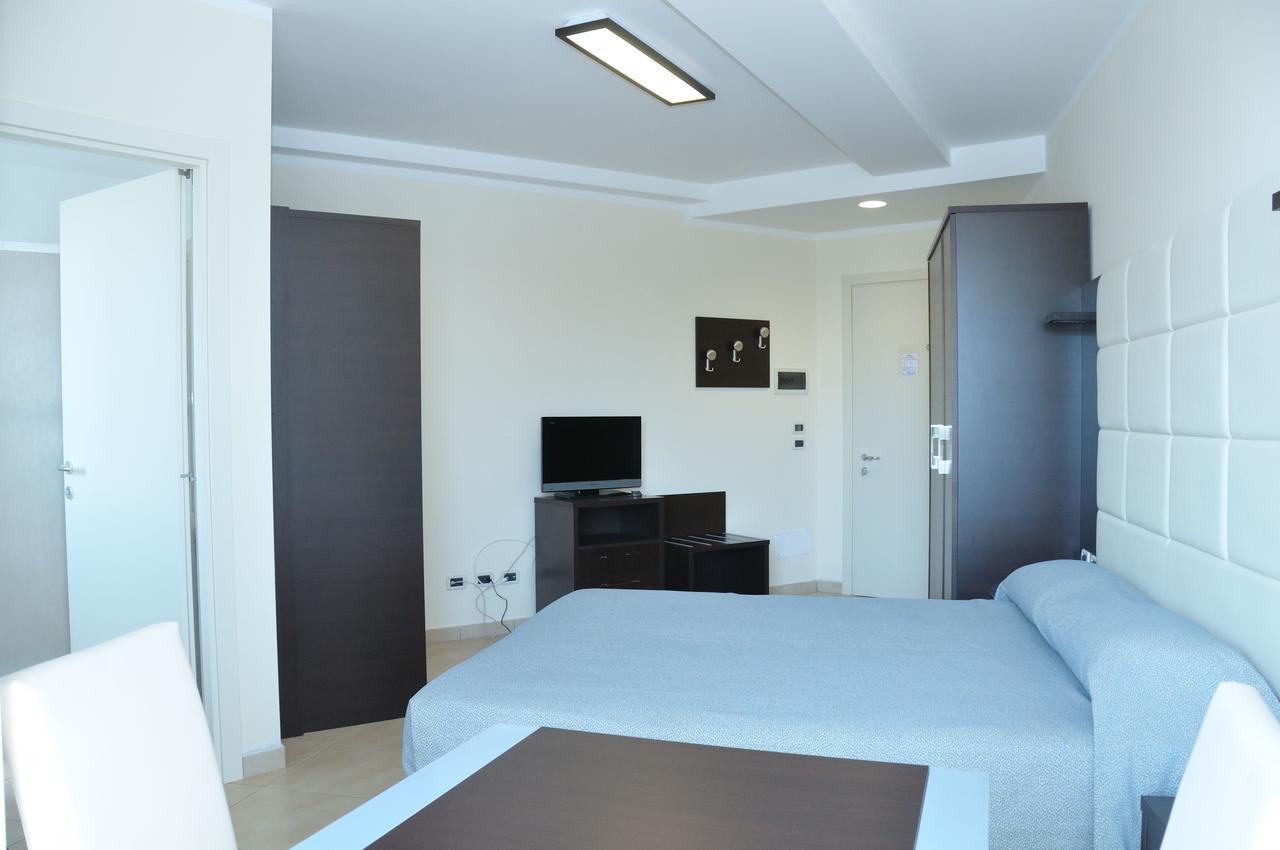 Hotel-Residence-B&B Le Dune Beach Service Included Lido Adriano Εξωτερικό φωτογραφία